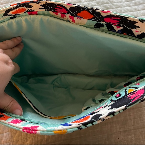 Vera Bradley Aztec Print Laptop Bag - Picture 6 of 6